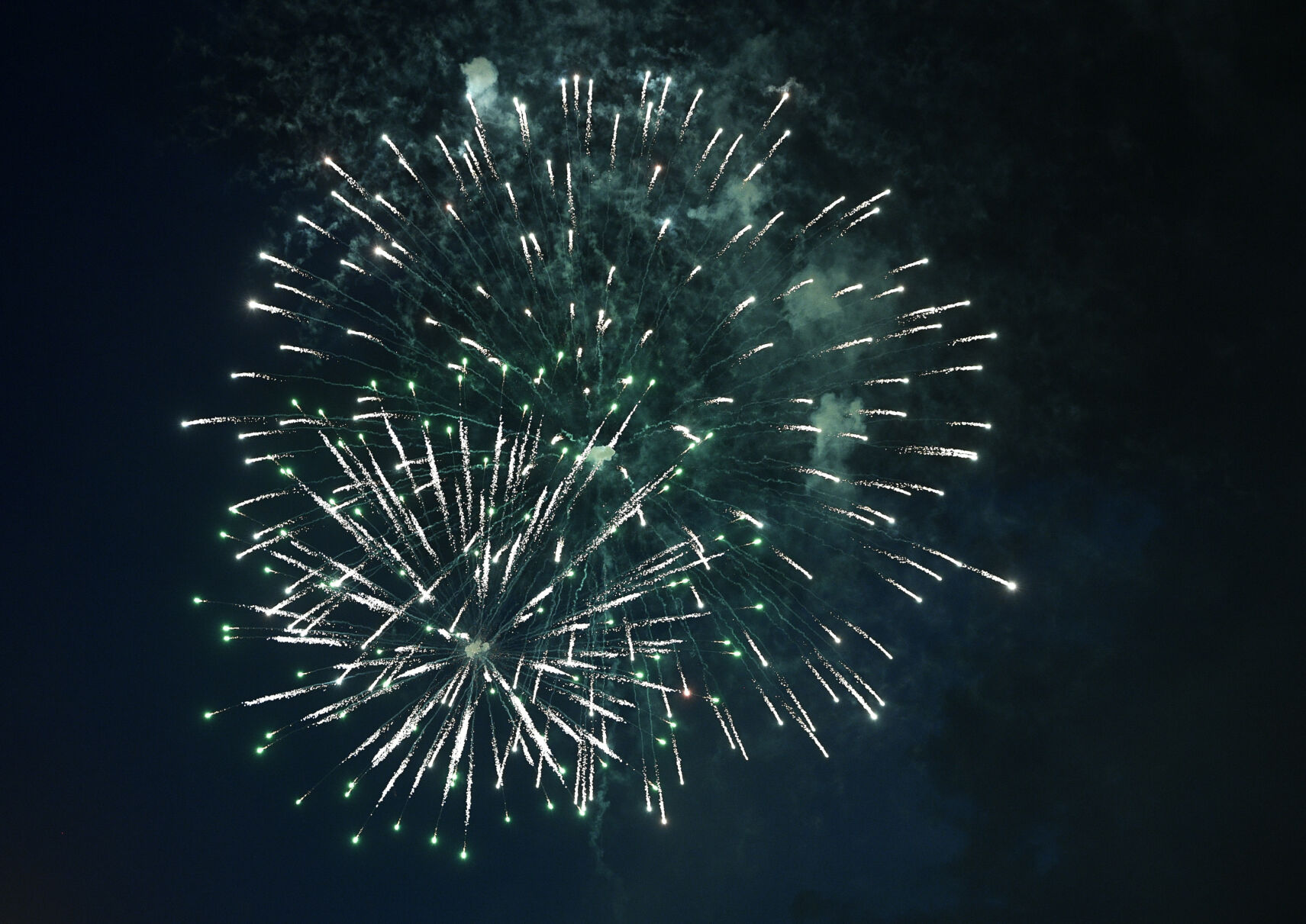07022023 RkeFireworks p08